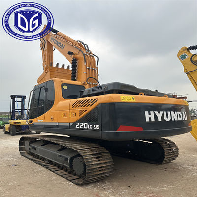 Hyundai 220LC-9S Koparka do silnych projektów.