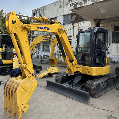 USED koparka PC40 ze wzmocnionymi funkcjami bezpieczeństwa i płynnym działaniem hydraulicznym