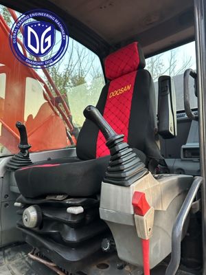 Używany grabarz Doosan DX225 22,5tony prawie nowy z wysoką niezawodnością