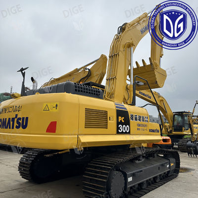 USED PC300-8 koparka o zaawansowanej kontroli emisji