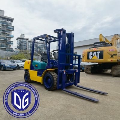 3t FD30 Wykorzystany wózek widłowy Komatsu Wykorzystany wózek widłowy hydrauliczny