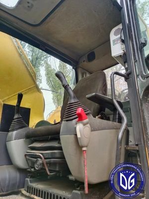 Komatsu PC220-8 Używany grabarz wędrowny Automatyczny system zarządzania paliwem