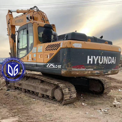 Używany oryginalny Hyundai 225 22,5Ton Excavator Crawler Średni Excavator Dostępny teraz
