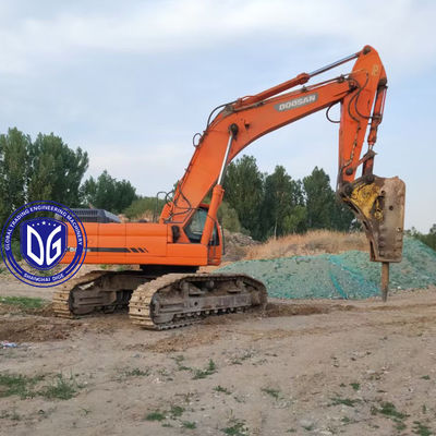 Dostosowalna grabiarka Doosan do specyficznych wymagań budowlanych