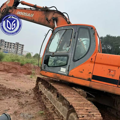 Oryginalny używany Doosan DX225 22,5tony, nowy ekskawator, w doskonałym stanie, na sprzedaż.