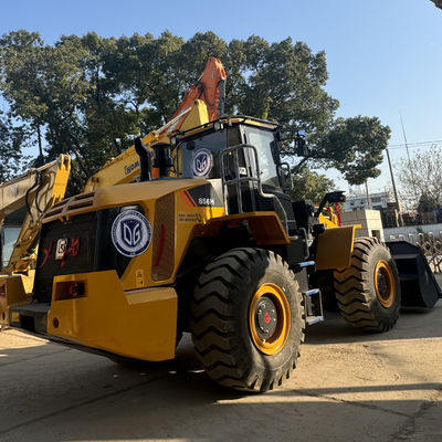 2976mm Długość wiadra Liugong 5 Ton Loader 4.5m3 Standardowa pojemność wiadra dla wszechstronnych zastosowań