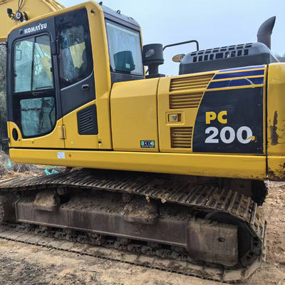Doświadcz najwyższej wydajności koparki Komatsu PC200 z hydrauliczną silnikiem