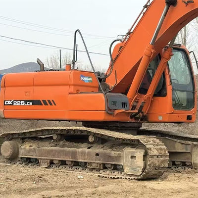 1.2 m3 pojemność wiadra Doosan DX225 Ekskawator Idealny do Waszych projektów budowlanych