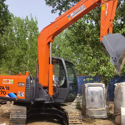 Używana grabiarka Hitachi ZX70 w świetnym stanie gotowa do pracy